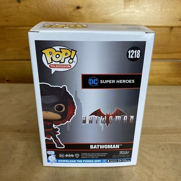 Funko Pop! DC Television Batwoman #1218 Funko Shop Exclusive - Picture 3 of 6